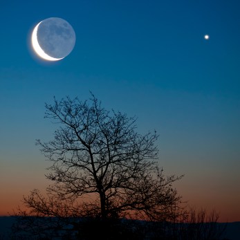 EB83A662-CAD4-4FD9-A306-F35747D126EA